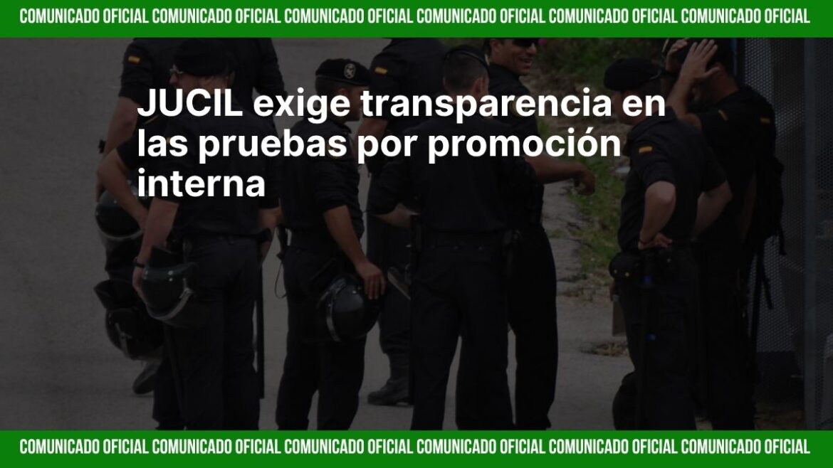 Candidatos de la Guardia Civil realizando pruebas de acceso por promoción interna en una sala de examen